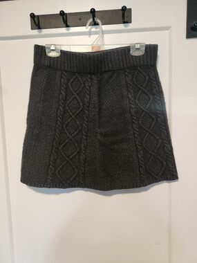 Dark Grey Cable Knit Wool Mini Skirt | Cozy Textured Sweater Skirt